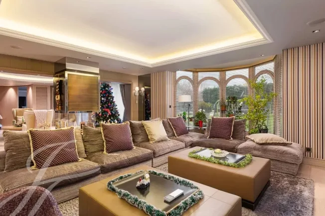 10 Zimmer Einfamilienhaus in Conches – photo 2 sur 19