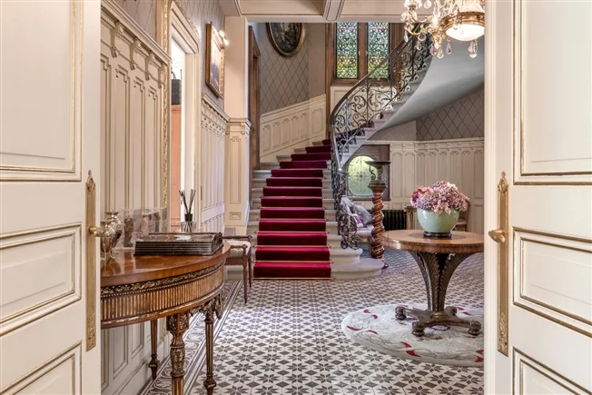 12 Zimmer Schloss in Vessy – photo 10 of 20