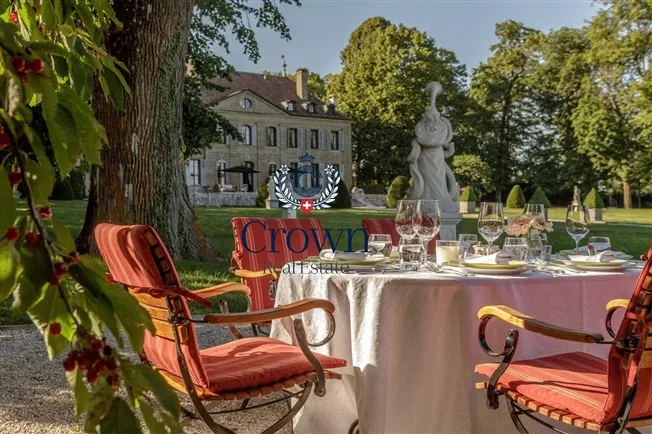 25 Zimmer Schloss in Satigny – photo 7 of 17
