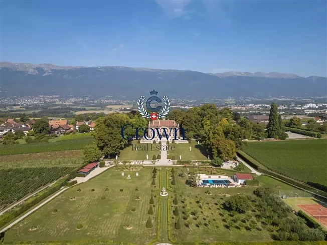 25 Zimmer Schloss in Satigny – photo 3 of 17