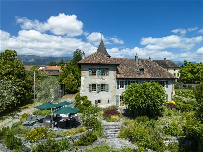 18 Zimmer Einfamilienhaus in Satigny – Foto 2 von 20