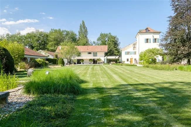 20 Zimmer Villa, 1244 Choulex