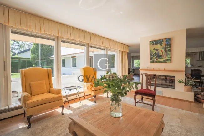 8 Zimmer Einfamilienhaus in Collonge-Bellerive – foto 2 di 13