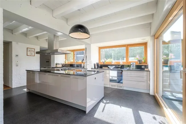 10 Zimmer Einfamilienhaus in Anières – Foto 8 von 20