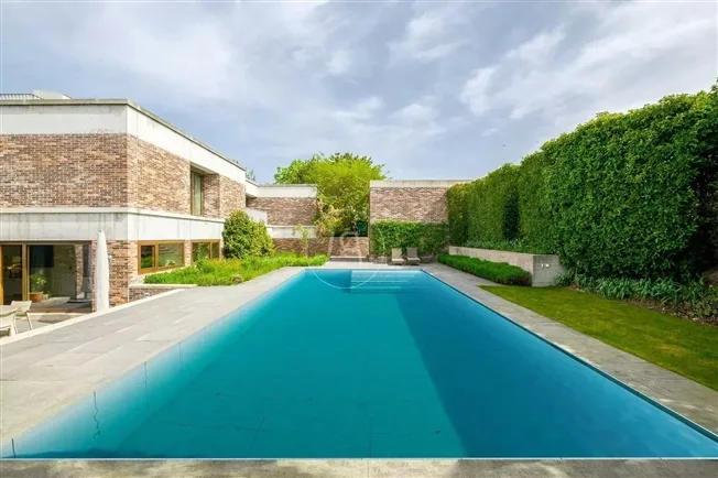 10 Zimmer Einfamilienhaus in Anières – Foto 18 von 20