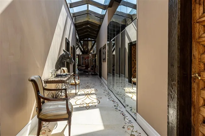 8 Zimmer Einfamilienhaus in Gy – Foto 7 von 9