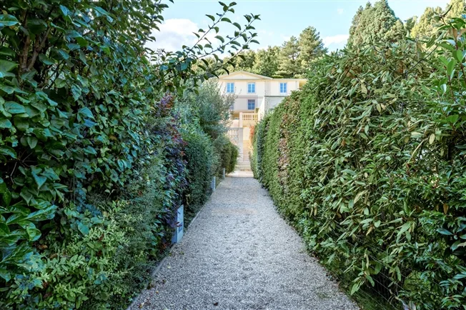 8 Zimmer Villa in Vandoeuvres – photo 14 sur 14