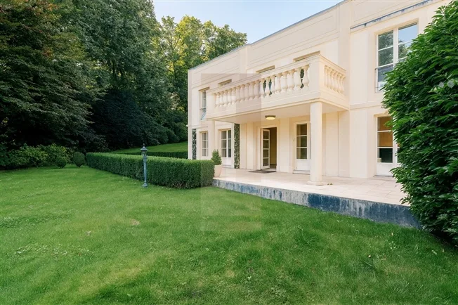8 Zimmer Villa in Vandoeuvres – photo 12 sur 14