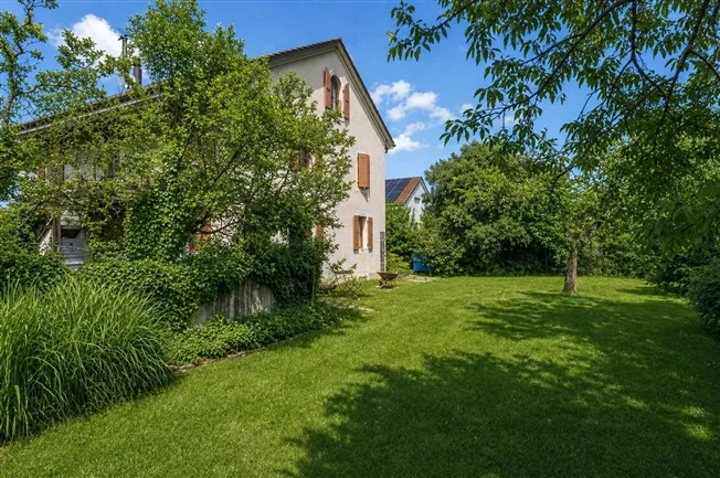 Caratteristico casale ginevrino a Veyrier – foto 10 di 11