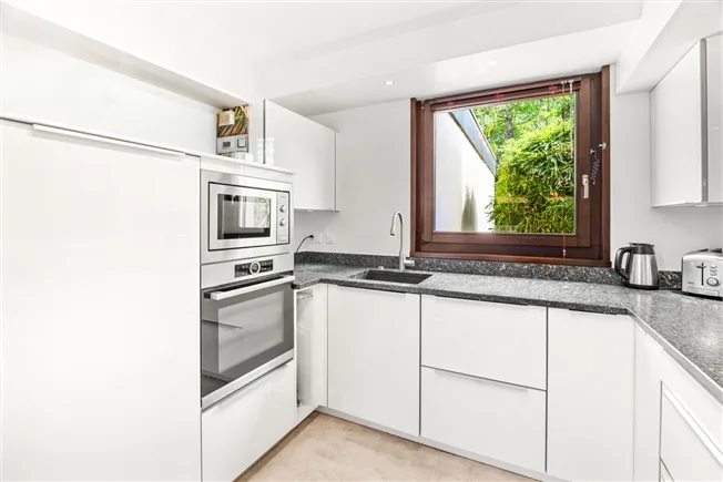 6.5 Zimmer Reihenfamilienhaus in Troinex – Foto 5 von 14