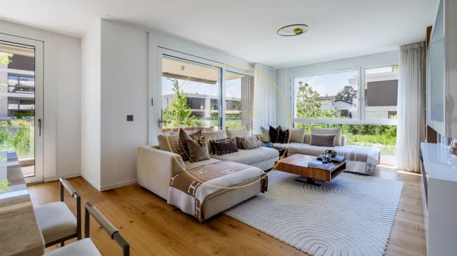 5 Zimmer Wohnung, 1256 Troinex