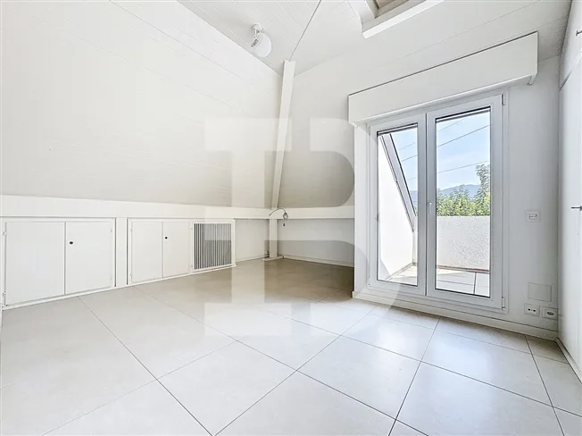 Incantevole attico di 3,5 locali con 1 camera da letto - 1 mezzanine - 2 terrazze – foto 8 di 11