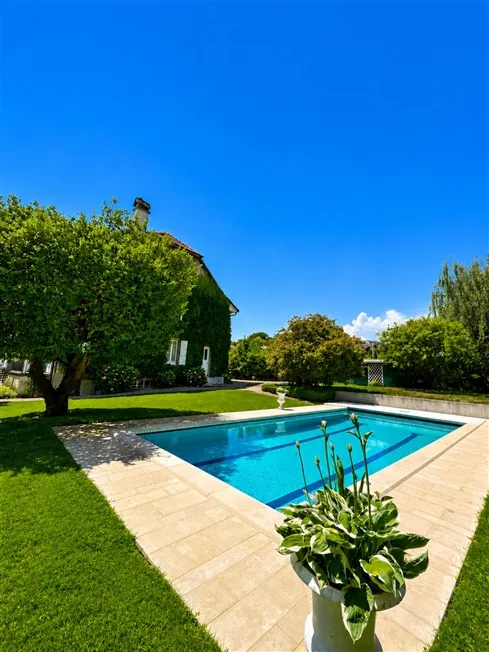 Villa in Nyon – Foto 7 von 13