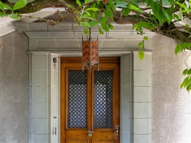 10 Zimmer Einfamilienhaus in Nyon – foto 2 di 4
