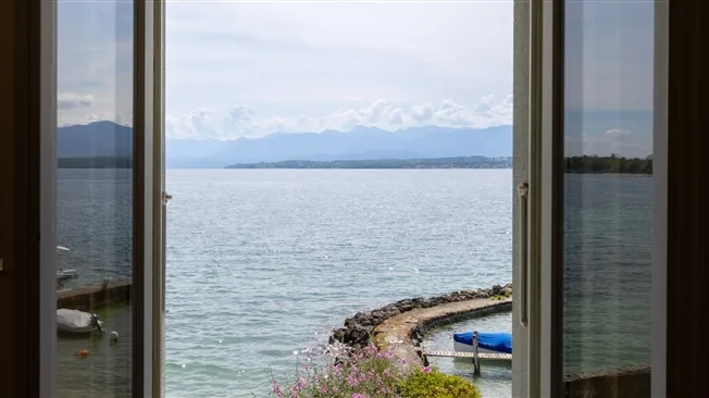 10 Zimmer Einfamilienhaus in Nyon – foto 4 di 4