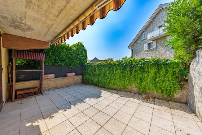 6 Zimmer Einfamilienhaus in Eysins – Foto 8 von 8