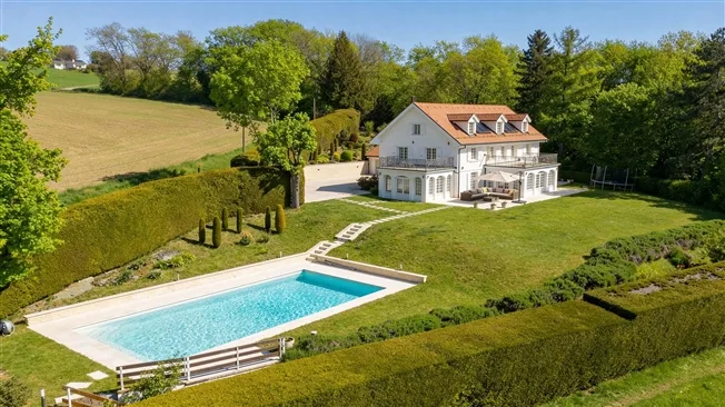 12 Zimmer Villa in Begnins – photo 19 sur 19
