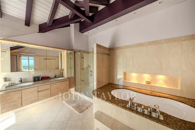 Incredibile proprietà individuale – foto 14 di 20