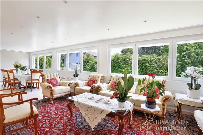 12 Zimmer Villa in Genolier – foto 2 di 14