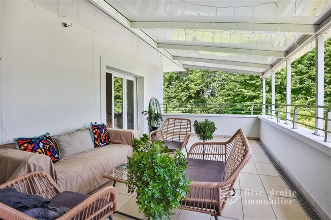 12 Zimmer Villa in Genolier – foto 10 di 14