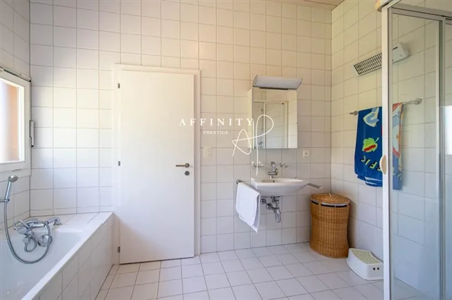 8 Zimmer Einfamilienhaus in Arzier – foto 10 di 13