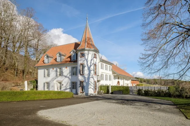 6.5 Zimmer Einfamilienhaus, 1275 Chéserex