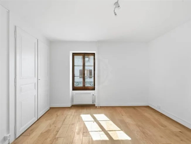 6 Zimmer Einfamilienhaus in Dardagny – foto 9 di 12