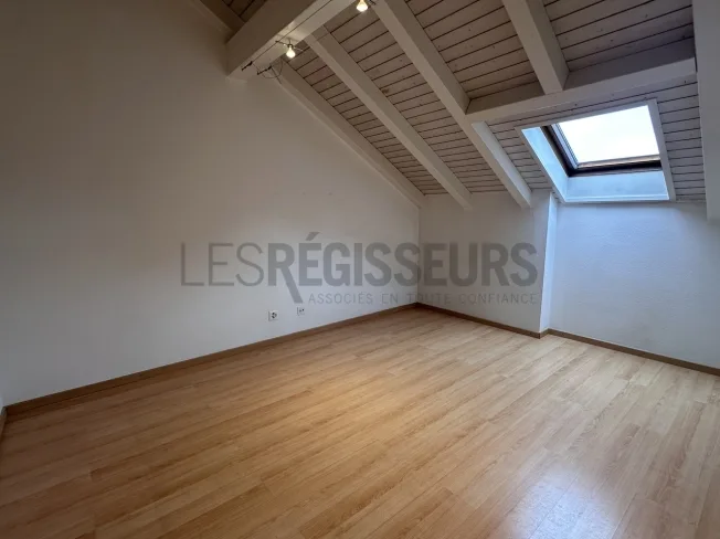 5 Zimmer Wohnung in Aire-la-Ville – Foto 7 von 7
