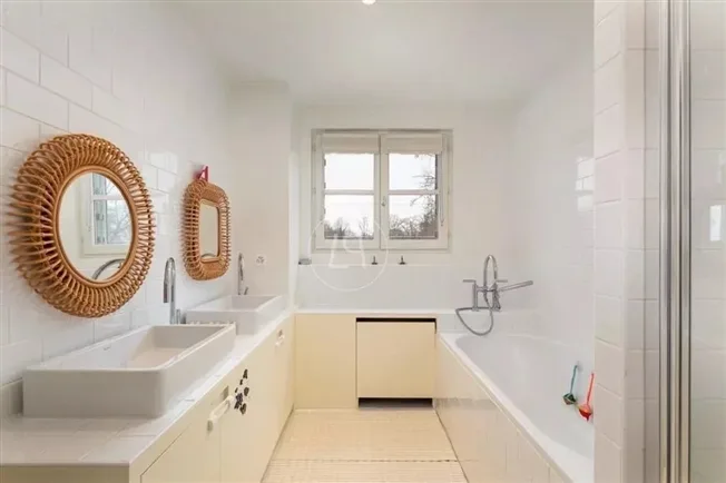 Master property with pool in second line of the lake, Versoix – photo 18 of 18