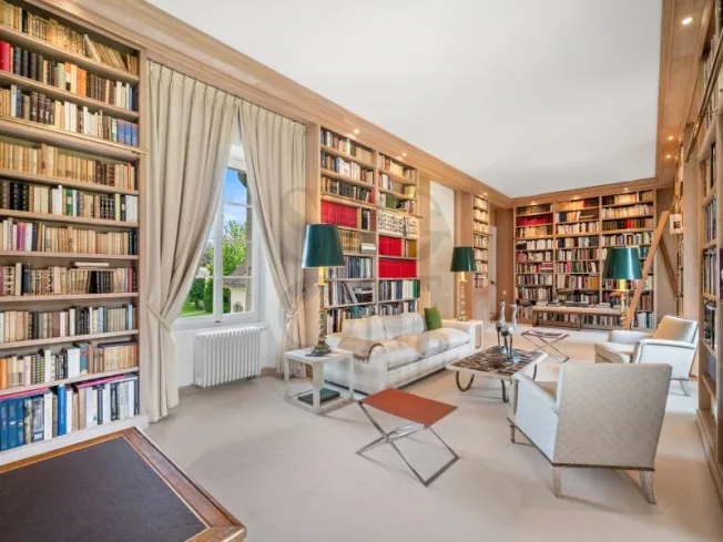 16 Zimmer Einfamilienhaus in Genève – Foto 10 von 12
