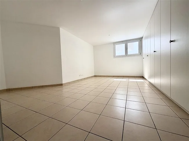 8 Zimmer Reihenfamilienhaus in Chambésy – foto 14 di 16