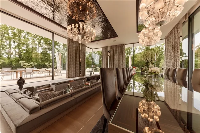 20 Zimmer Einfamilienhaus in Mies – foto 9 di 12