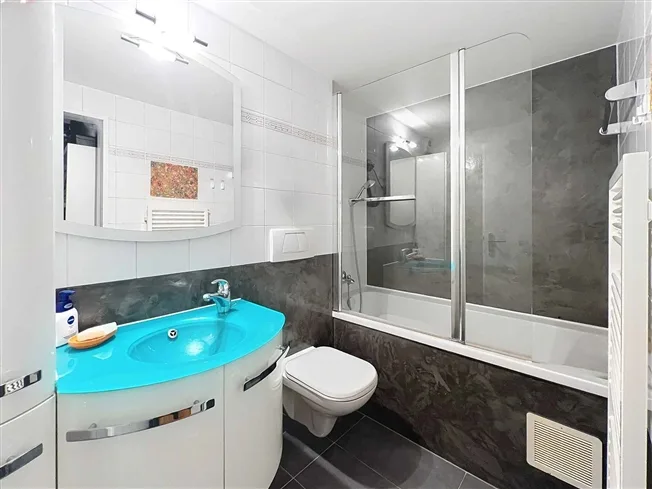 Angenehmes helles Apartment mit Duplex – Foto 7 von 8