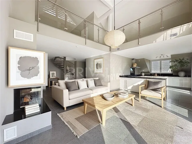 4 Zimmer Attikawohnung in Mies – photo 2 sur 5