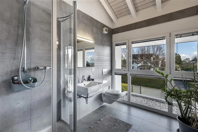 10 Zimmer Einfamilienhaus in Coppet – foto 10 di 12