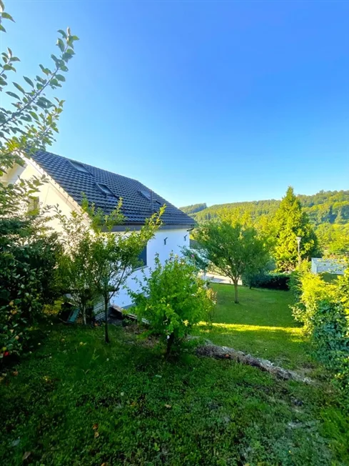 6 Zimmer Einfamilienhaus in Penthalaz – photo 3 of 13