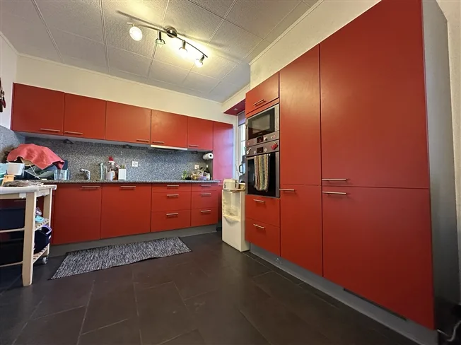 9 Zimmer Wohnung, 1341 Orient