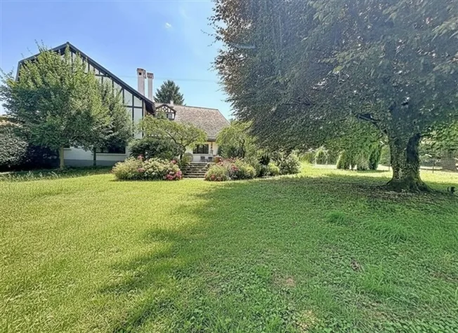 12 Zimmer Einfamilienhaus in Vuarrens – photo 3 of 16