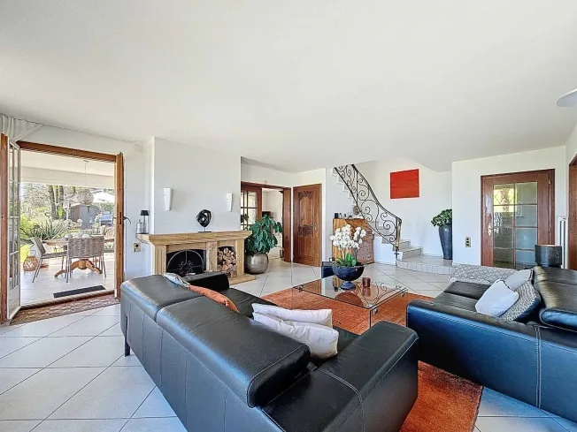 7.5 Zimmer Villa in Onnens VD – Foto 2 von 27