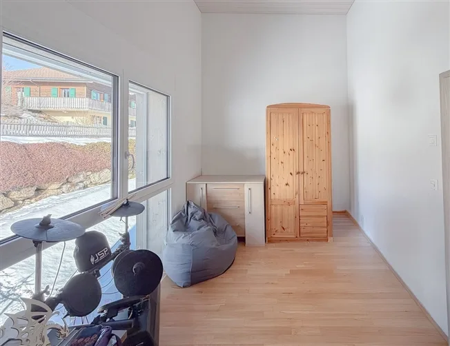 5.5 Zimmer Reihenfamilienhaus in Bullet – photo 17 sur 20