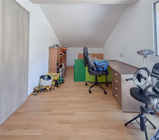 5.5 Zimmer Reihenfamilienhaus in Bullet – photo 16 sur 20