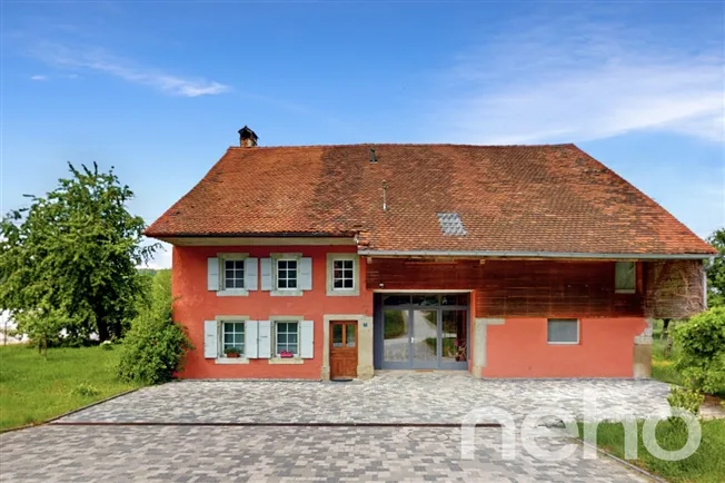 6.5 Zimmer Bauernhaus in Surpierre – Foto 2 von 13