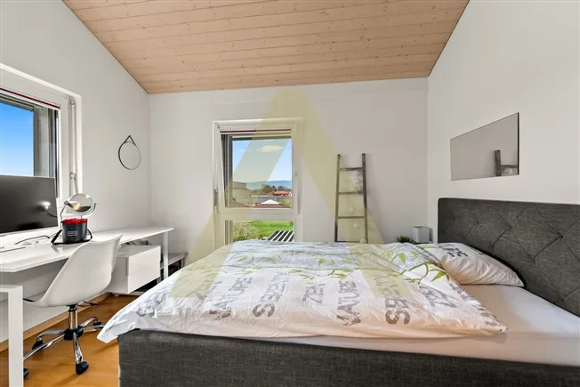Villa avec piscine à Payerne – Foto 9 von 13
