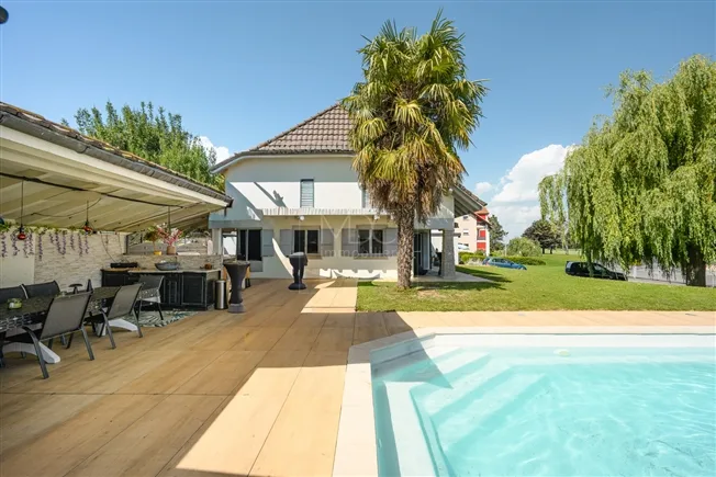 8 Zimmer Einfamilienhaus, 1566 St-Aubin FR