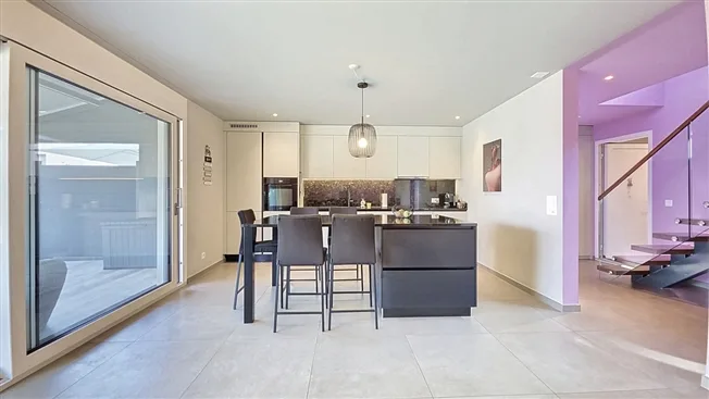 5.5 Zimmer Reihenfamilienhaus in Portalban – foto 10 di 20