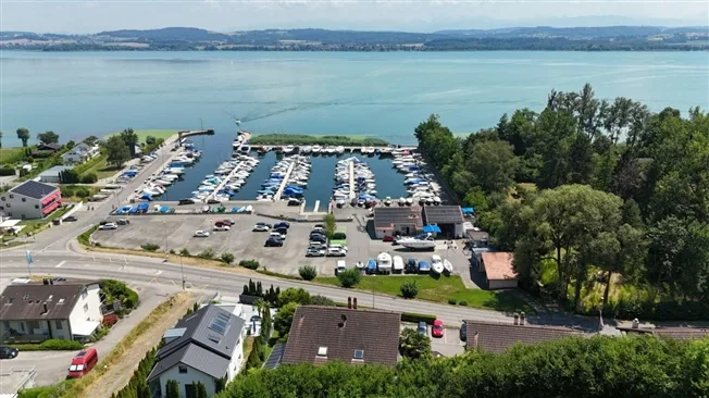 8 Zimmer Wohnung in Vallamand – photo 17 of 19