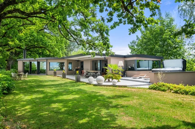 6.5 Zimmer Villa, 1588 Cudrefin