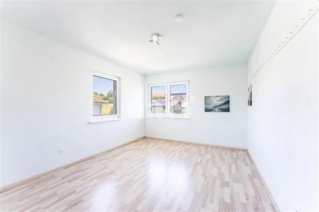6.5 Zimmer Villa in Cudrefin – Foto 8 von 13