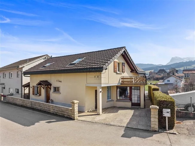 4.5 Zimmer Einfamilienhaus in Vaulruz – Foto 7 von 10