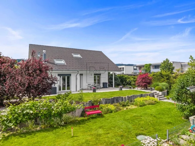 6.5 Zimmer Einfamilienhaus in Bulle – Foto 2 von 9